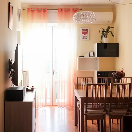 Accogliente Trilocale Nel Cuore Di Porta Romana *