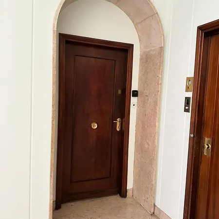 Gohost - Moderno In Stazione Apartment *