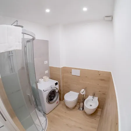 Apartment Gohost - Moderno In Stazione Milan
