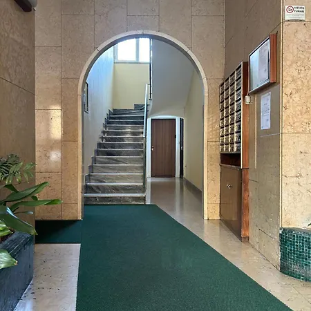 Bieffegi Luxury 3* Milánó