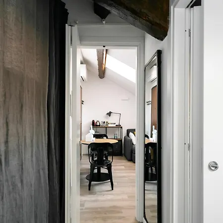 아파트 Mortara Navigli *