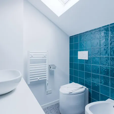 - 800 M Far From Lancetti Station Apartament *