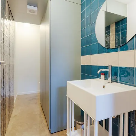 - 800 M Far From Lancetti Station Milano