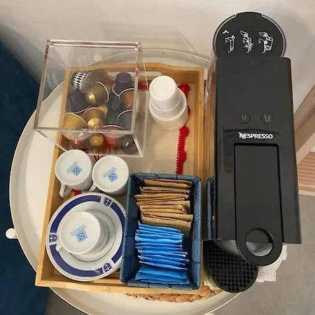 Bilocale, Ristrutturato 2023 アパート *