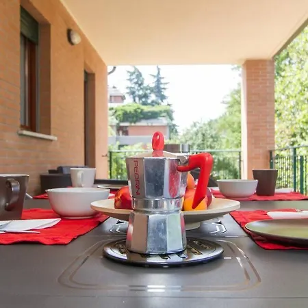 Daire A Terrace On The Park Milano