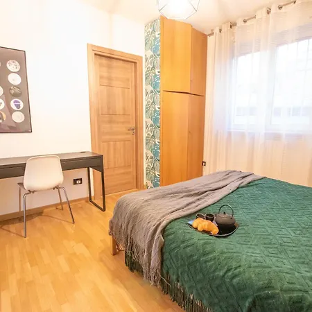 Ihost Luxury - Savona 112 *