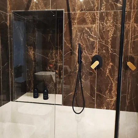 Guest house B And G San Babila- Luxury In The Heart Of - Design District