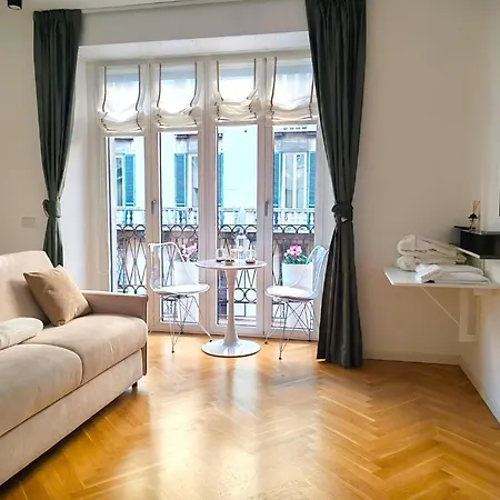 Guest house B And G San Babila- Luxury In The Heart Of - Design District Milan