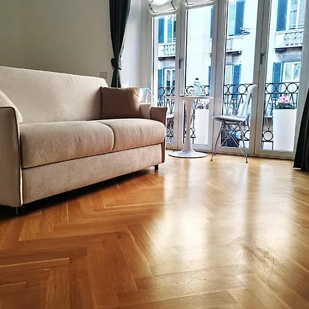 B And G San Babila- Luxury In The Heart Of - Design District Milan