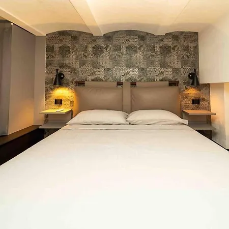 Prestigioso Loft In San Babila A 5 Min. Dal Duomo Lejlighed *
