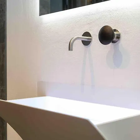 Lejlighed Prestigioso Loft In San Babila A 5 Min. Dal Duomo *