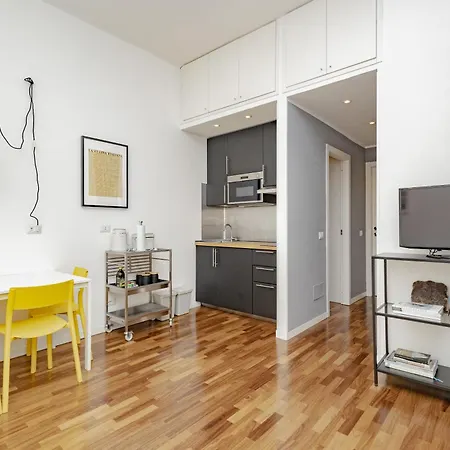 Apartamento Xenia - Cozy Luminous Flat Near Navigli Milán