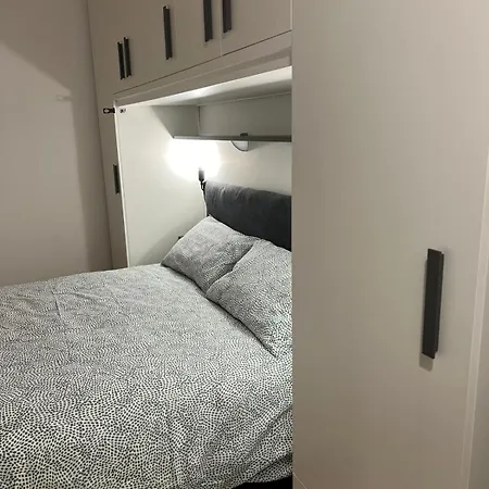 Niguarda 12 Apartman Milánó