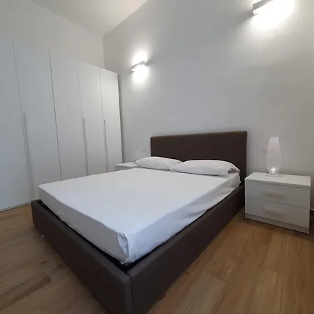 Apartmán Bnbutler - Grasselli, 8 - Comfy And Newly Renovated *