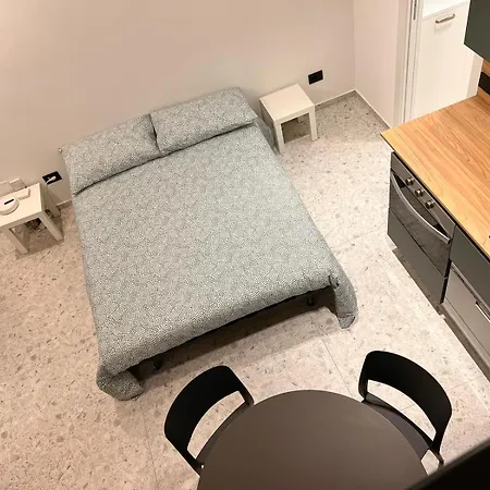 Niguarda 12 Apartman *