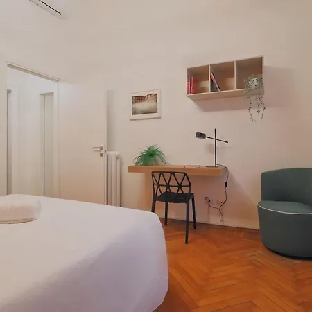 شقة Joivy Spacious Family ميلان