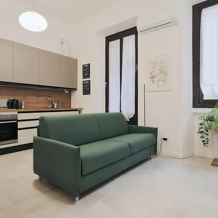 Joivy Spacious Family Apartment Milan