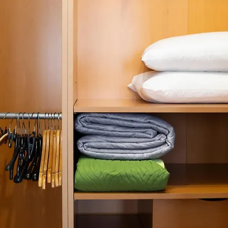 Nuovo Metro-tram Per Centro Citta * Milán