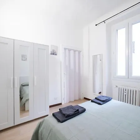 4 Stops From The Center Appartement Milaan
