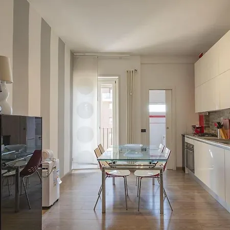 Youhosty - Losanna36 Milan