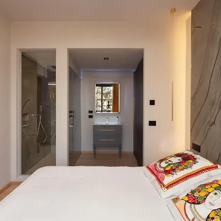 Home: Esclusivo E Moderno Apartment Mailand