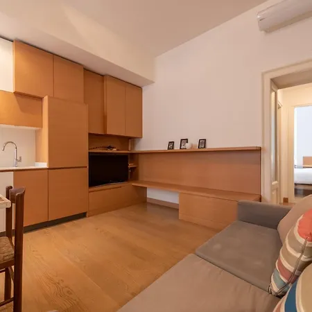 Apartment Exclusive Flat Isola *