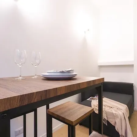 Apartment Contempora - Bilocale Via Verro Milan