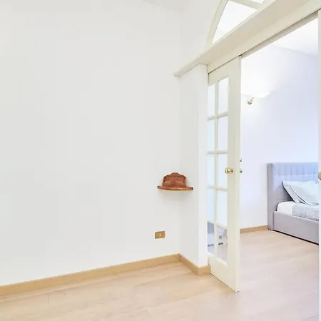 Porta Romana Duomo A 10 Minuti