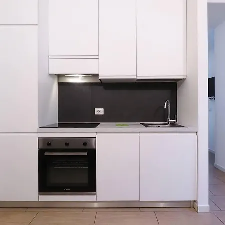 Contempora - Bilocale Via Verro Apartman