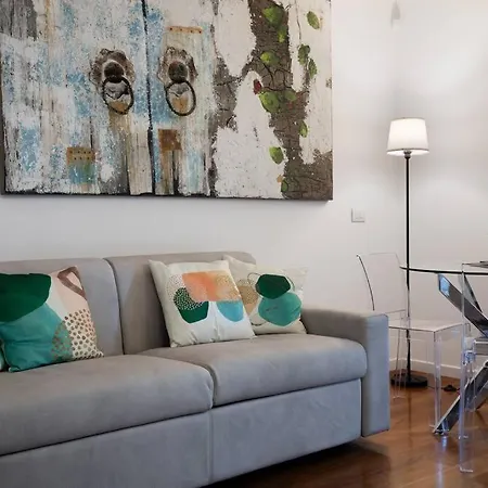 - Comfort Con Terrazza Apartment Mailand