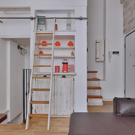 Quiet House In Navigli Sleeps 4 Mailand