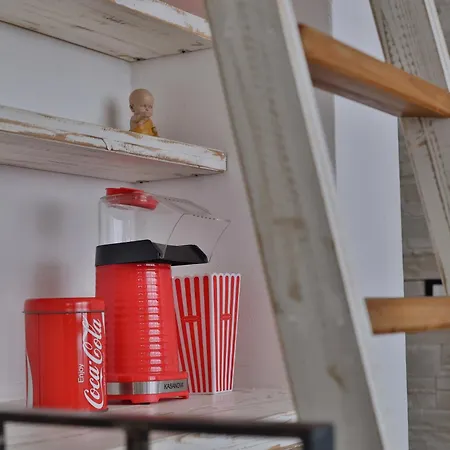 Quiet House In Navigli Sleeps 4