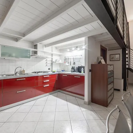 Appartement Throat House *