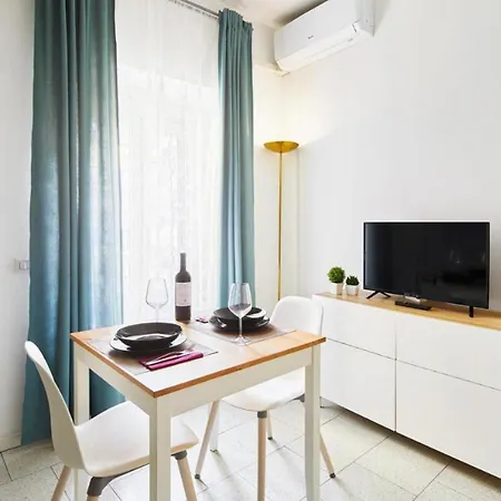 House Naviglio Quattro Mailand