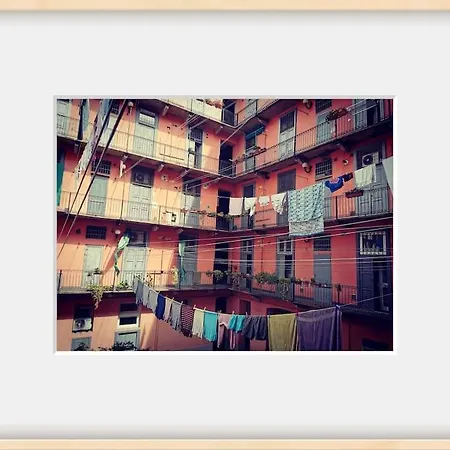 Metro Stop, Prada & Design Apartment