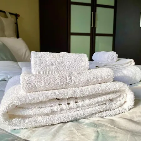 • Cozy House • 10 Min Rho Fiera *