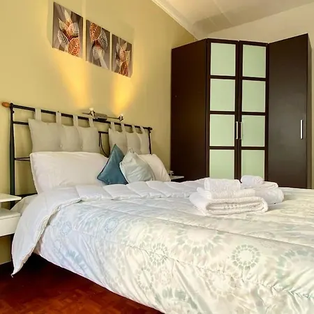 • Cozy House • 10 Min Rho Fiera *