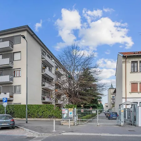 Apartment Rog27-large With Transport Close To Home- Milan