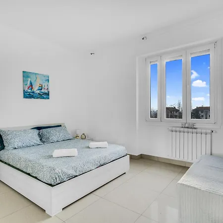 Rog27-large With Transport Close To Home- Appartamento Milano