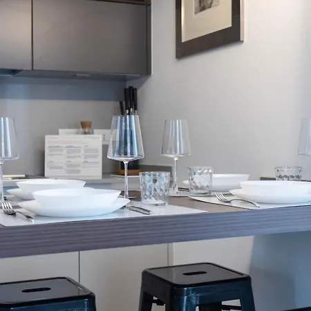 Apartment Italianway - Albani 20 *
