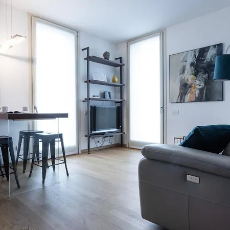 Apartment Italianway - Albani 20