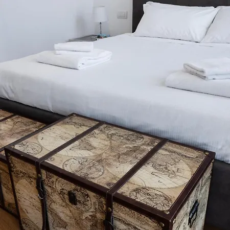 Italianway - Albani 20 Apartment *