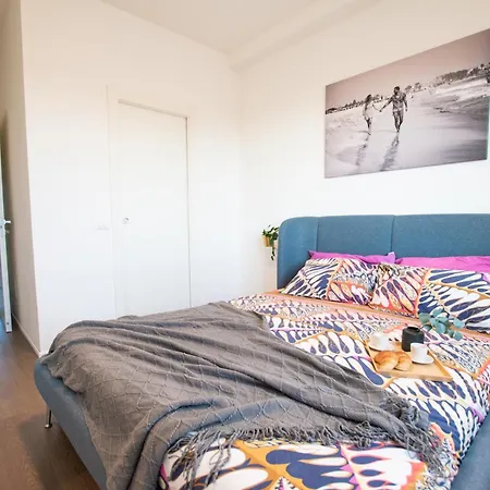 Luxury With Terrace - Napoli 35 Apartmán