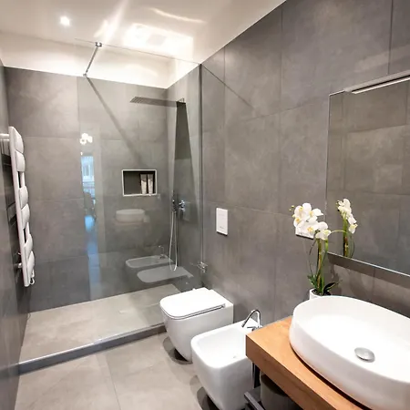 Luxury With Terrace - Napoli 35 Διαμέρισμα *