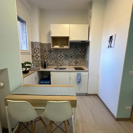 Monolocale Armonia Cielo-sabbia Apartman Milánó