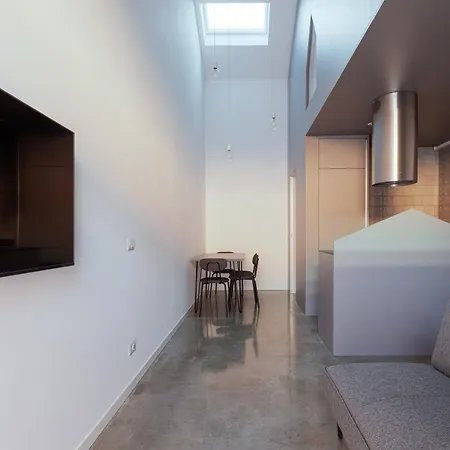 - 800 M Far From Lancetti Station Apartament *