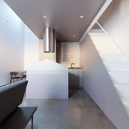 - 800 M Far From Lancetti Station