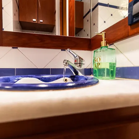 Apartment Ariosto Elegant - Near M1 And Cadorna Station