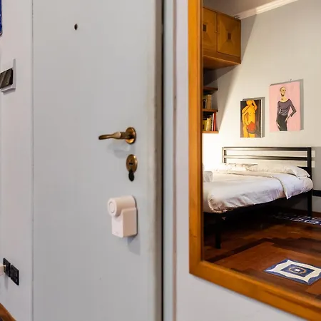 Artstay Apt Sempione, Near Metro, City Centre