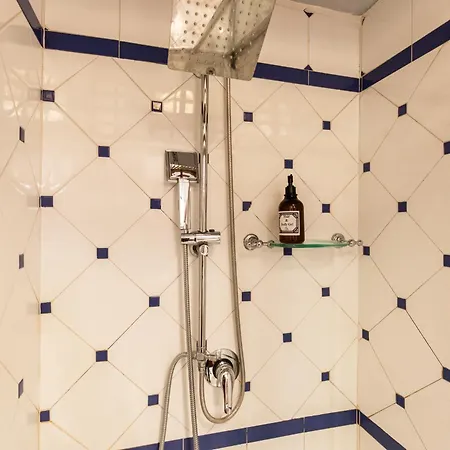 Ariosto Elegant - Near M1 And Cadorna Station Apartment Milan